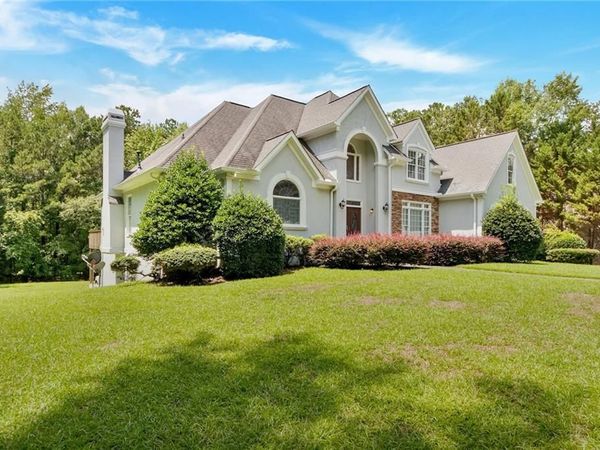 205 Mill Run, Fayetteville, GA 30214