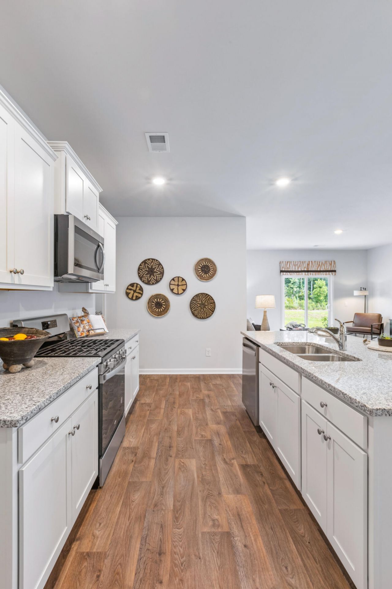 2972 Fernwood Drive Photo 6