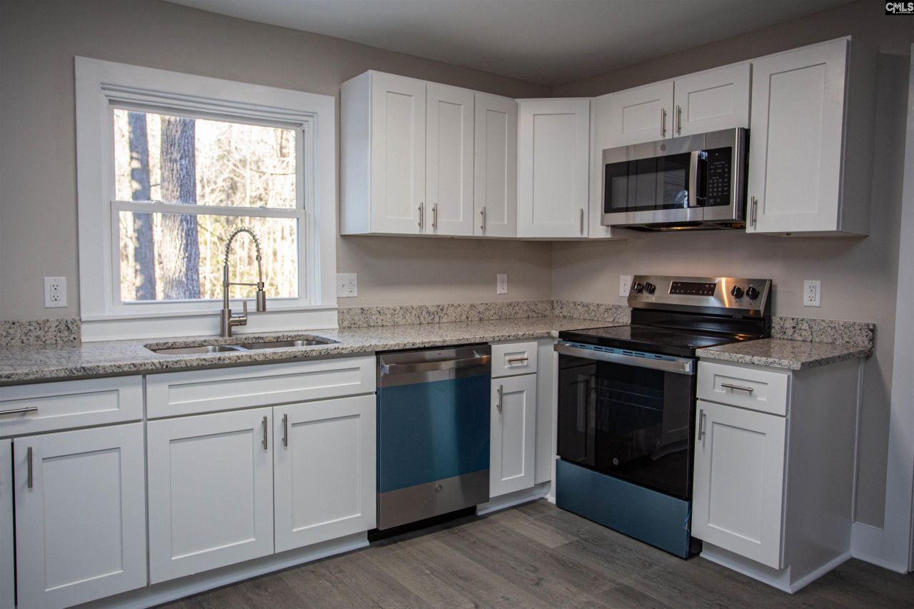 139 Sinclair Lane  Photo 10