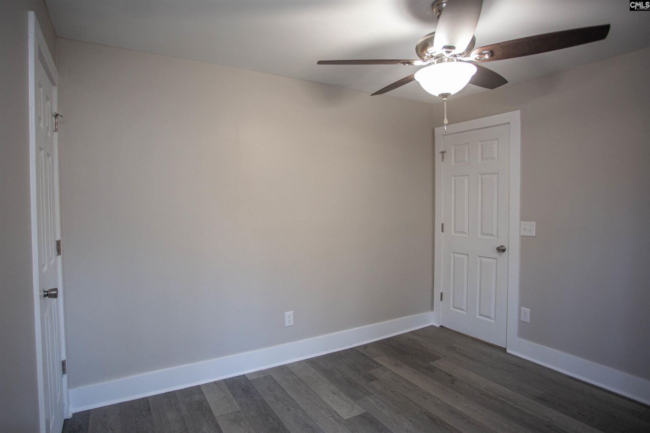 139 Sinclair Lane  Photo 13