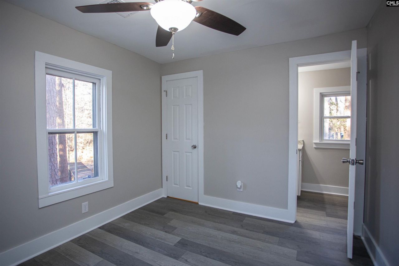 139 Sinclair Lane  Photo 14