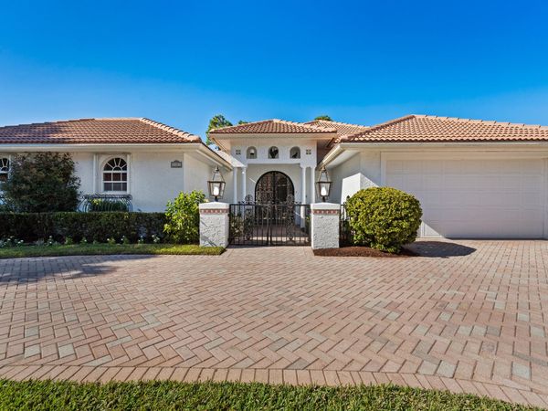 5303 SE Serenoa Terrace, Hobe Sound, FL 33455