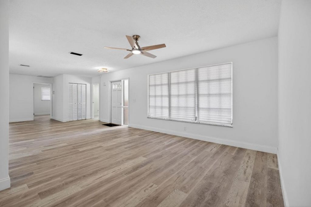 8776 SE Bahama Circle, Hobe Sound, FL 33455 Photo