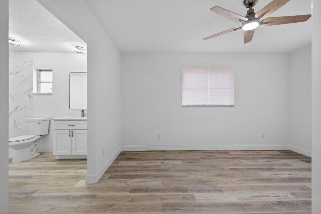 8776 SE Bahama Circle, Hobe Sound, FL 33455 Photo