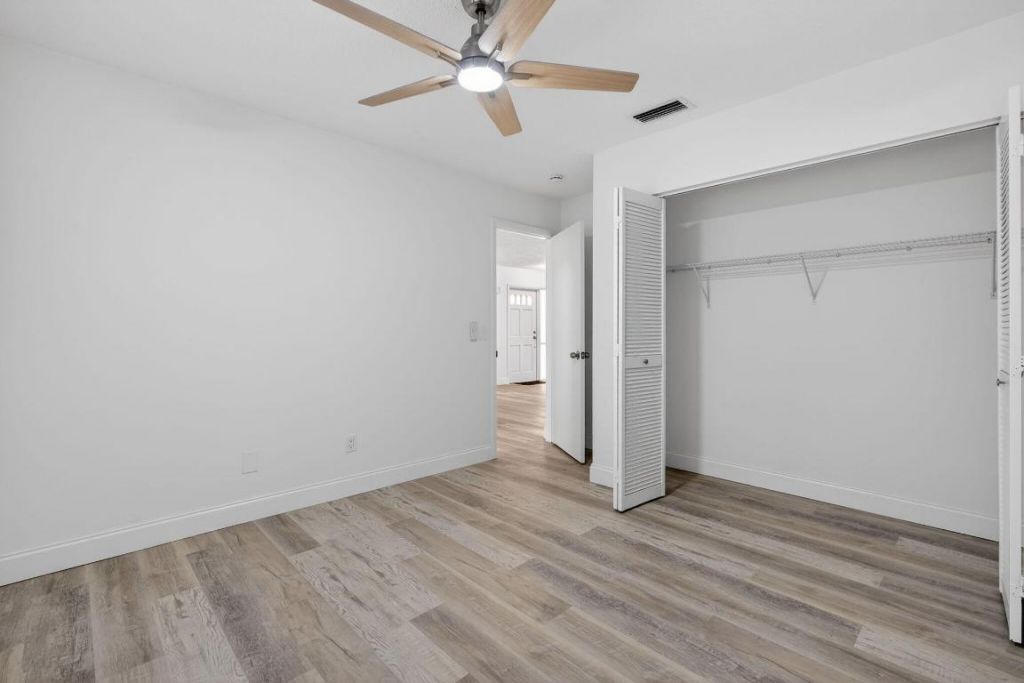 8776 SE Bahama Circle, Hobe Sound, FL 33455 Photo