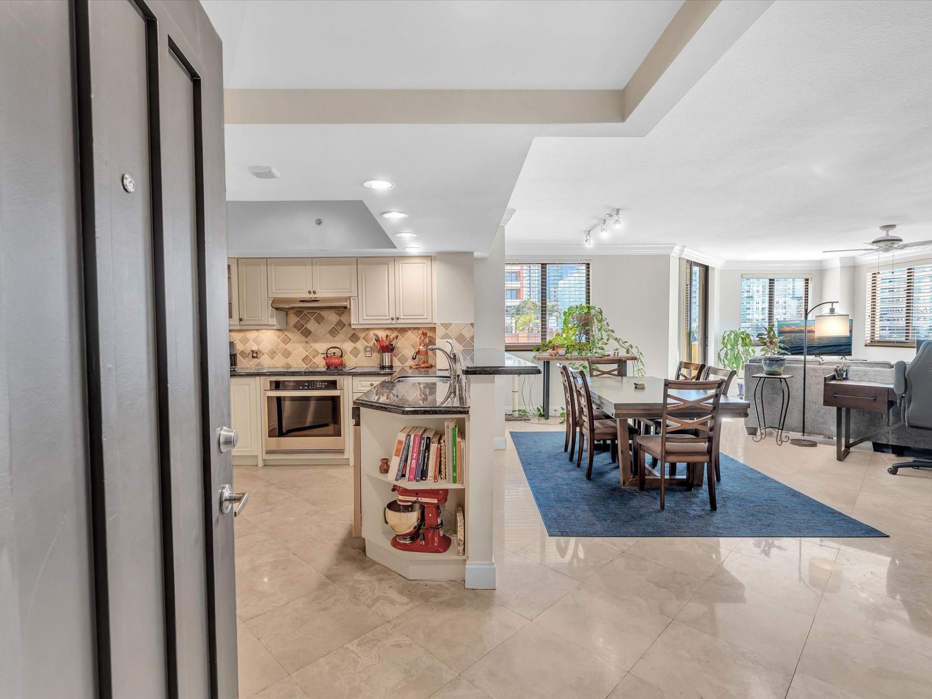 110 N Federal Highway, Unit 505, Fort Lauderdale, FL 33301 Photo