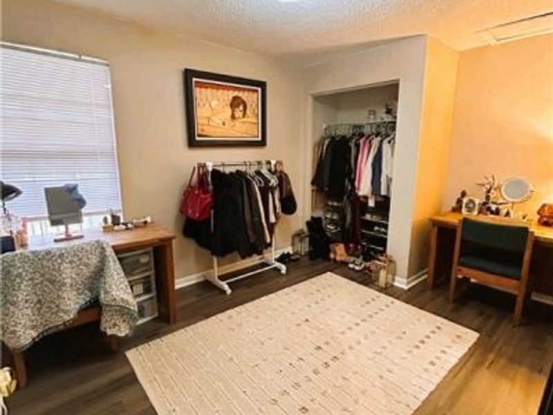 15 S Shafer Street, Unit 1306, Athens, OH 45701 Photo 17