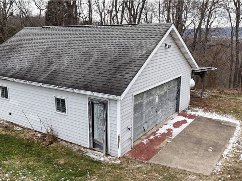 700 Swayne Street, Coshocton, OH 43812 Photo 17