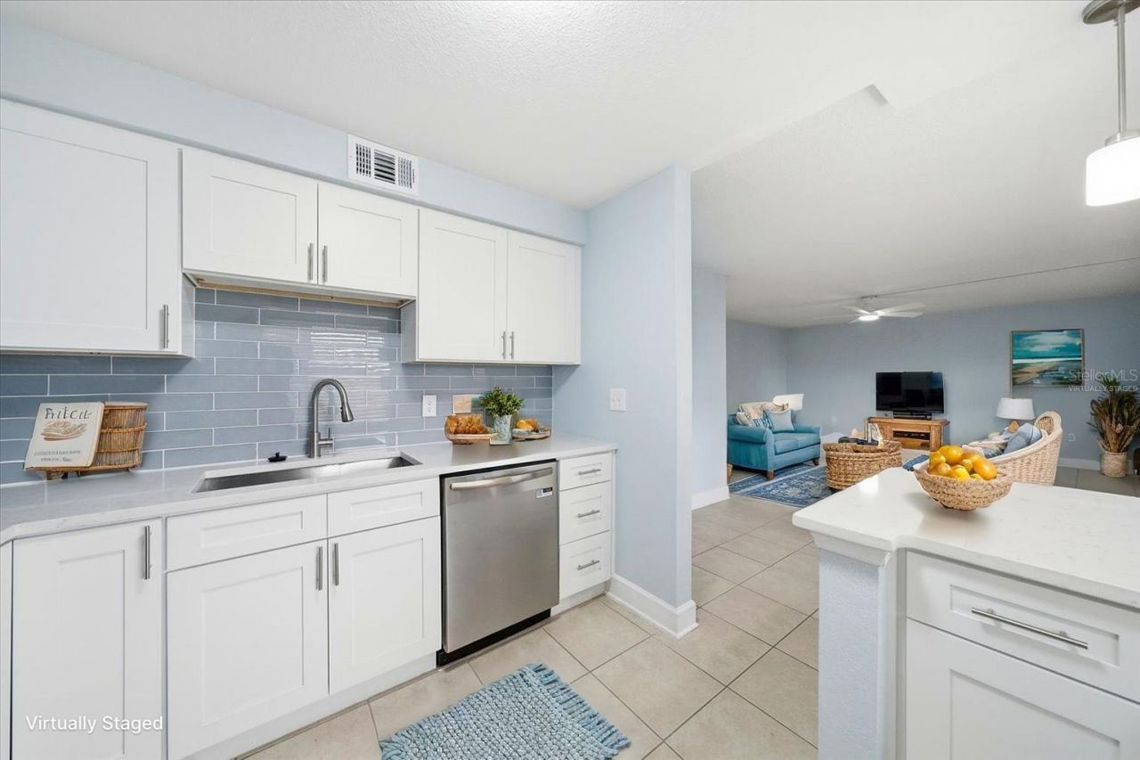 17035 Gulf Boulevard, Unit 118, North Redington Beach, FL 33708 Photo