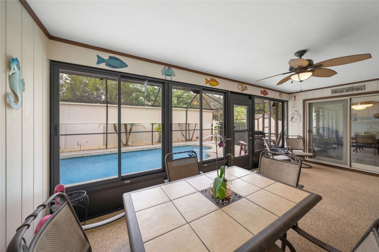 8465 Cypress Lake Circle, Sarasota, FL 34243 Photo