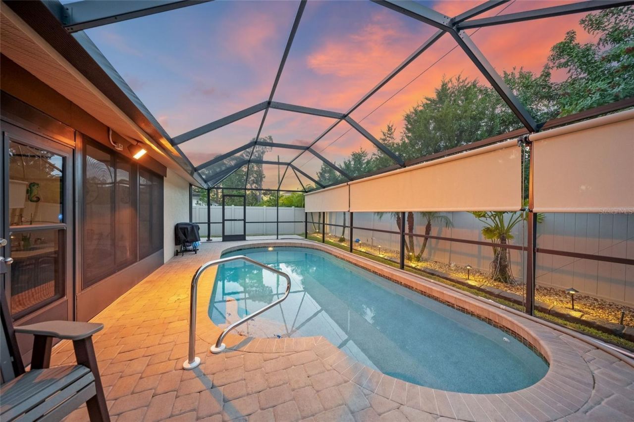 8465 Cypress Lake Circle, Sarasota, FL 34243 Photo