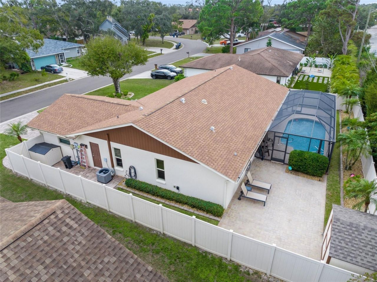 8465 Cypress Lake Circle, Sarasota, FL 34243 Photo