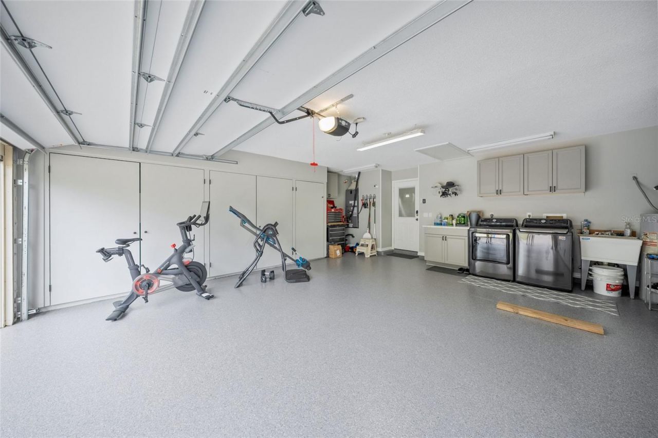 8465 Cypress Lake Circle, Sarasota, FL 34243 Photo