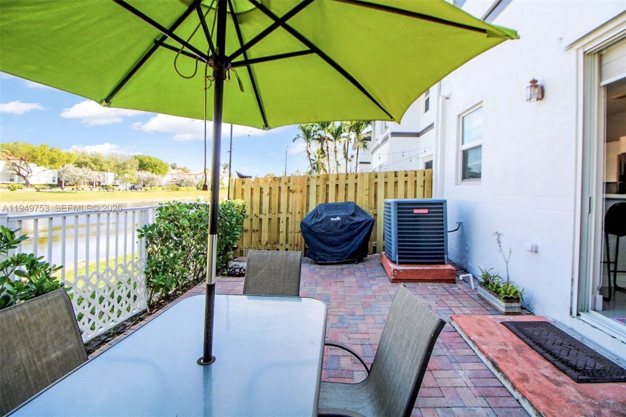 11491 NW 78th Ter, Doral, FL 33178 Photo