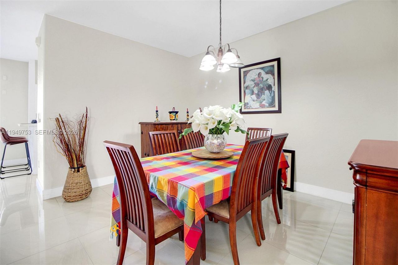 11491 NW 78th Ter, Doral, FL 33178 Photo