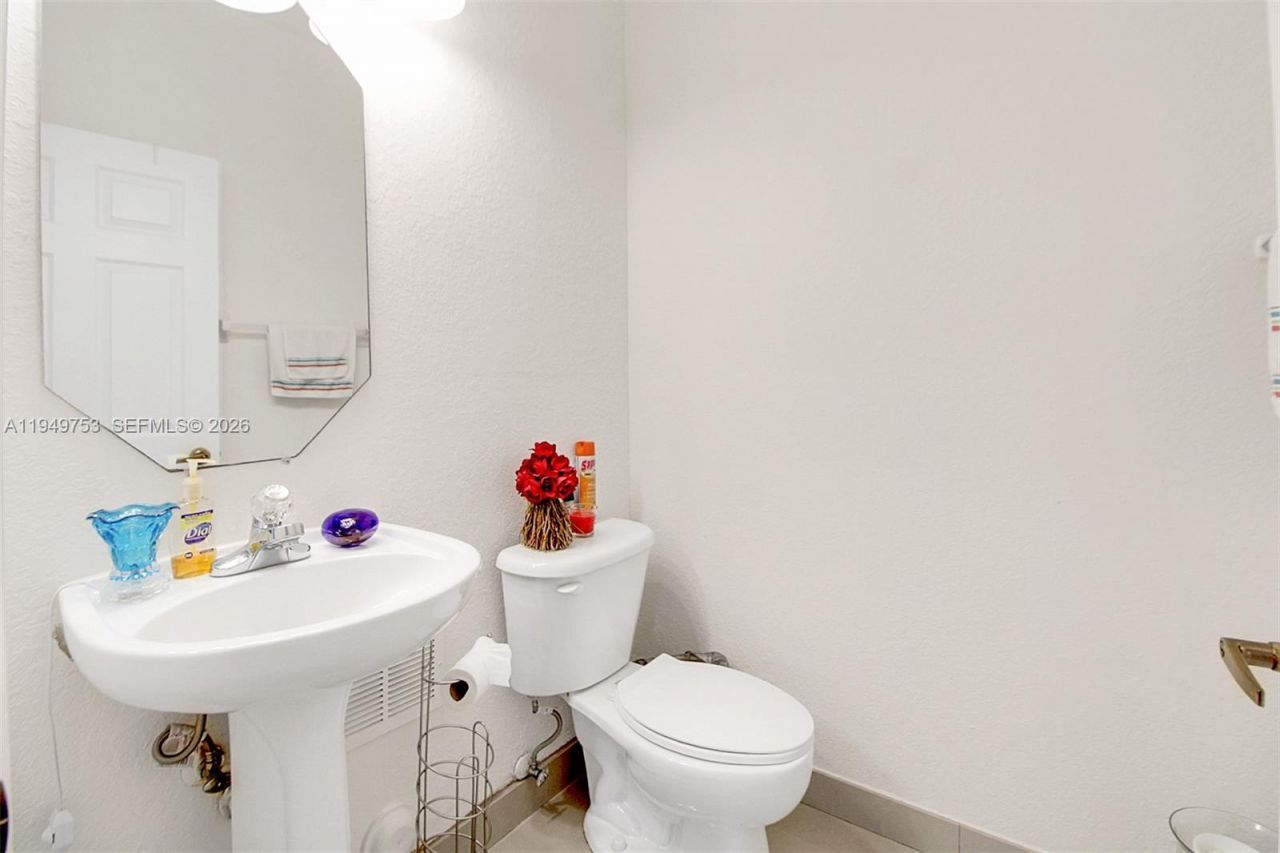 11491 NW 78th Ter, Doral, FL 33178 Photo