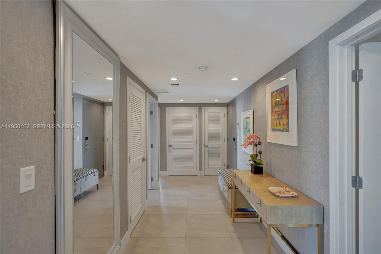 1170 101st St, Unit 201, Bay Harbor Islands, FL 33154 Photo