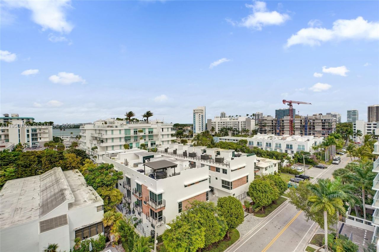 1170 101st St, Unit 201, Bay Harbor Islands, FL 33154 Photo