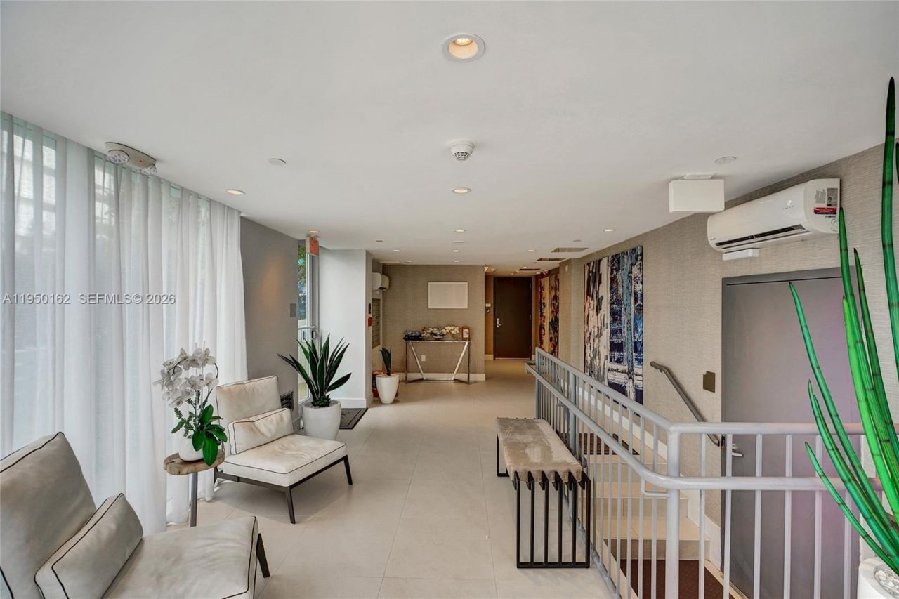 1170 101st St, Unit 201, Bay Harbor Islands, FL 33154 Photo