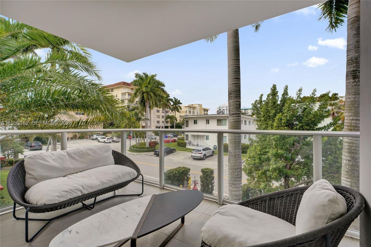 1170 101st St, Unit 201, Bay Harbor Islands, FL 33154 Photo