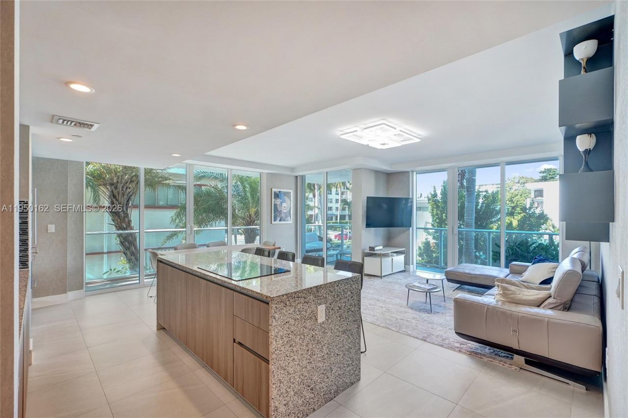 1170 101st St, Unit 201, Bay Harbor Islands, FL 33154 Photo