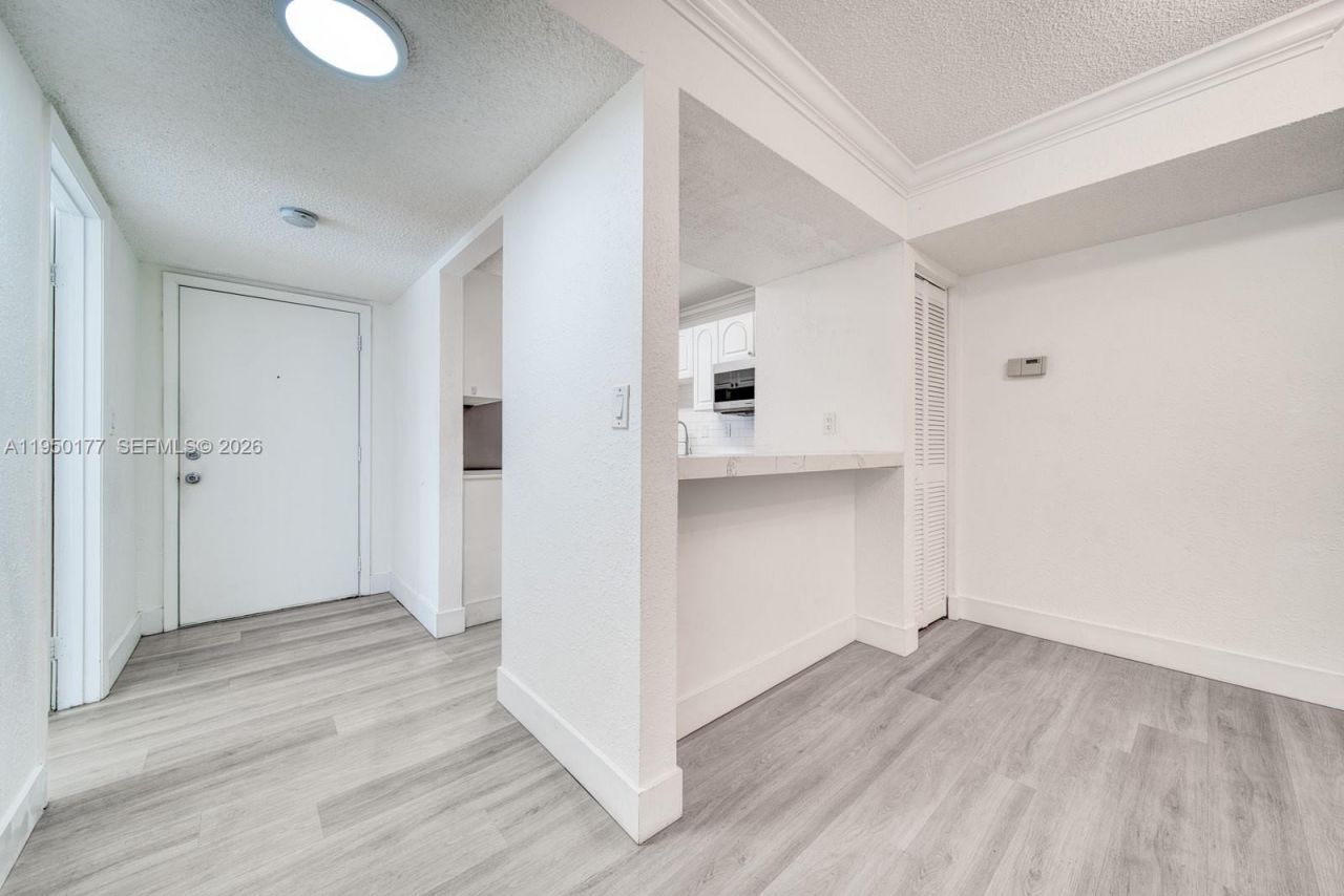 10795 SW 108th Ave, Unit 304, Miami, FL 33176 Photo