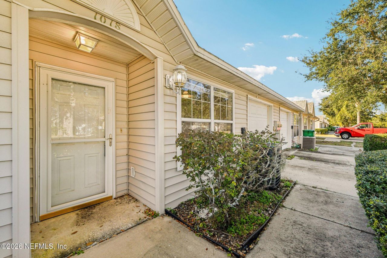 1018 Grand Hickory Circle, Holly Hill, FL 32117 Photo