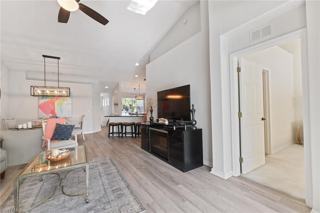 10117 Colonial Country Club Blvd, Unit 2003, Fort Myers, FL 33913 Photo