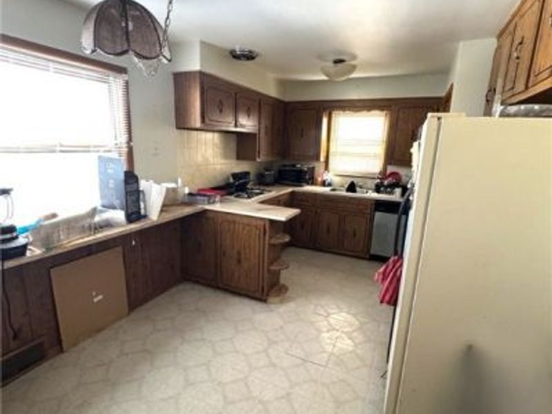 9717 David Road, Cleveland, OH 44125 Photo 9