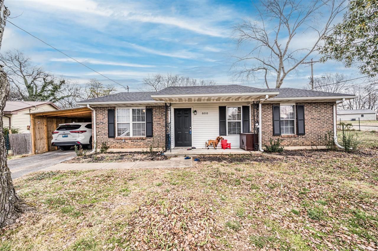 800 W Town Court, Bowling Green, KY 42101 Main Photo