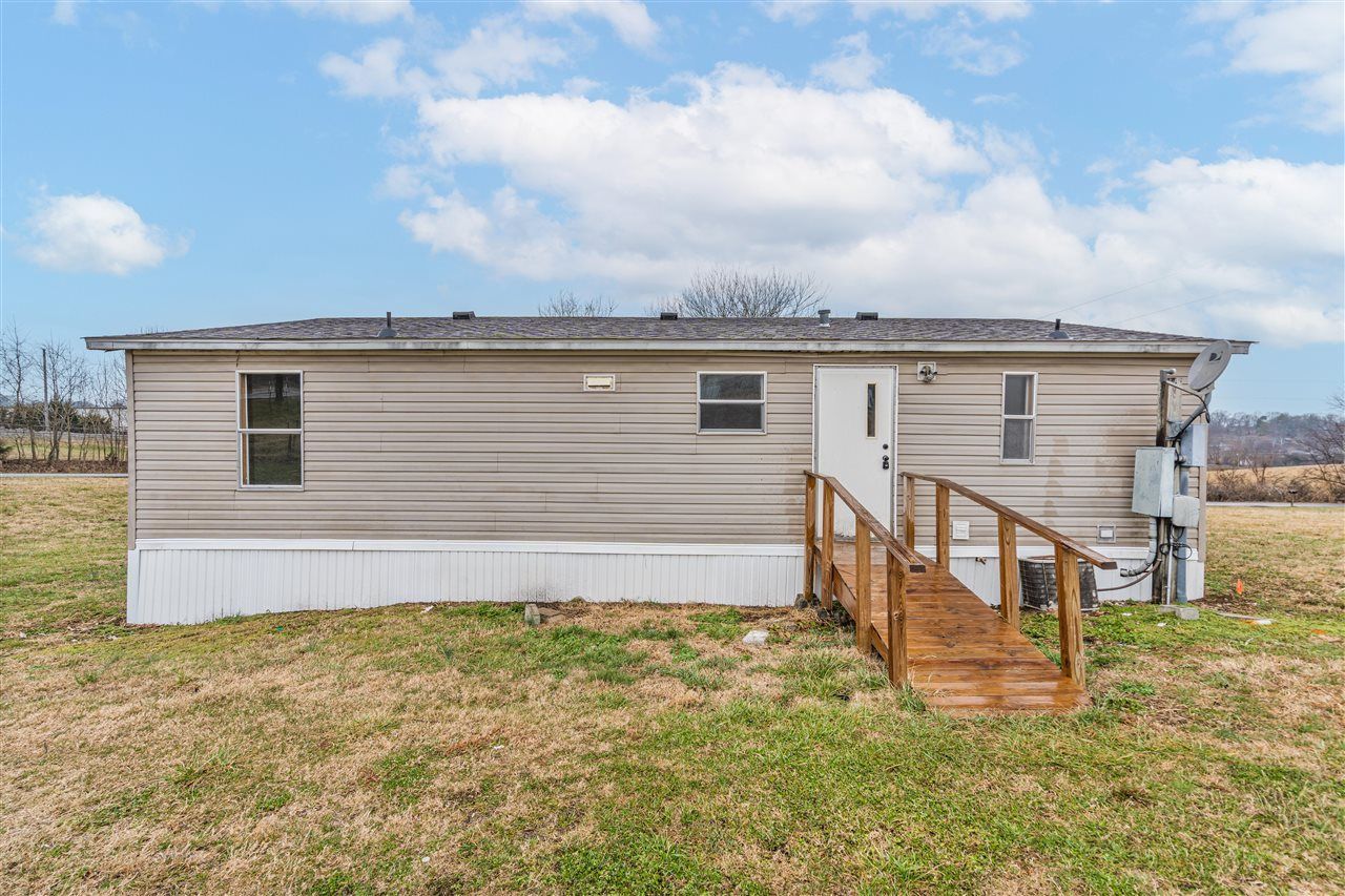 20 Conner Hogan Lane, Scottsville, KY 42164 Main Photo