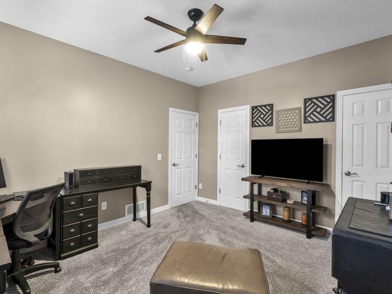 6030 Hampton N, Unit Corners, Hilliard, OH 43026 Photo 24