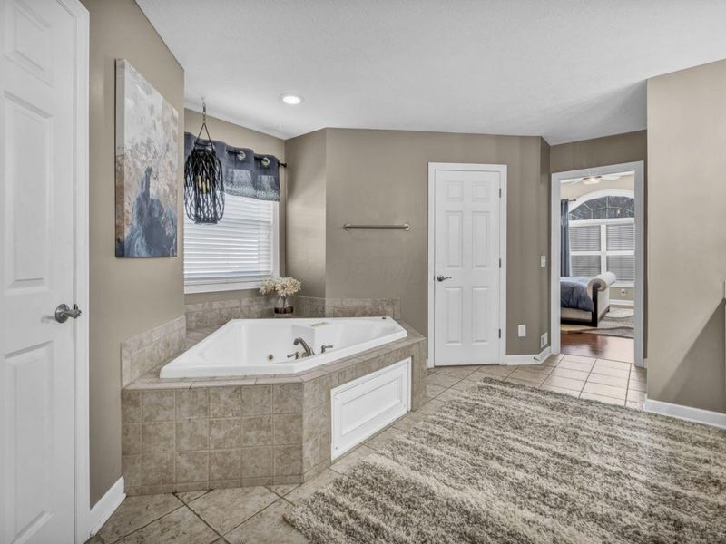 6030 Hampton N, Unit Corners, Hilliard, OH 43026 Photo 33