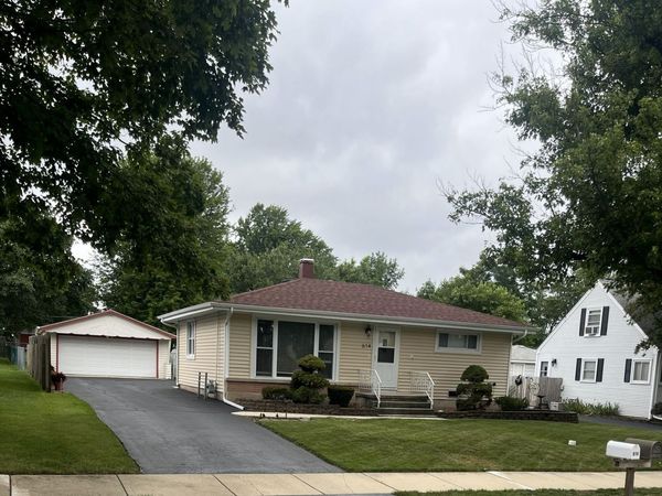 614 N La Londe Avenue, Lombard, IL 60148