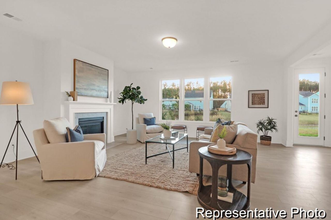 1042 House Finch Avenue Photo 12