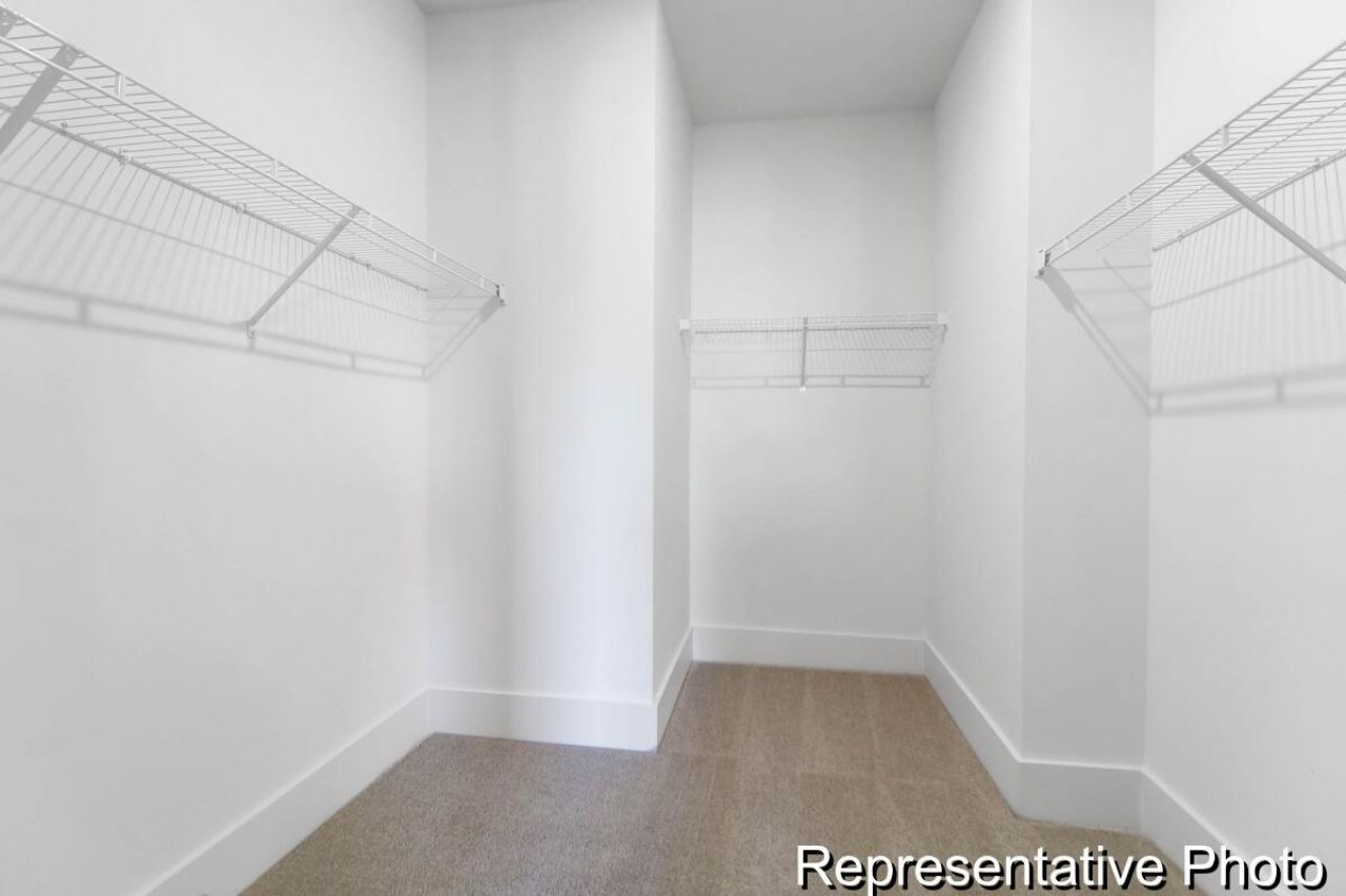 1042 House Finch Avenue Photo 21