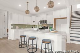 1042 House Finch Avenue photo 4