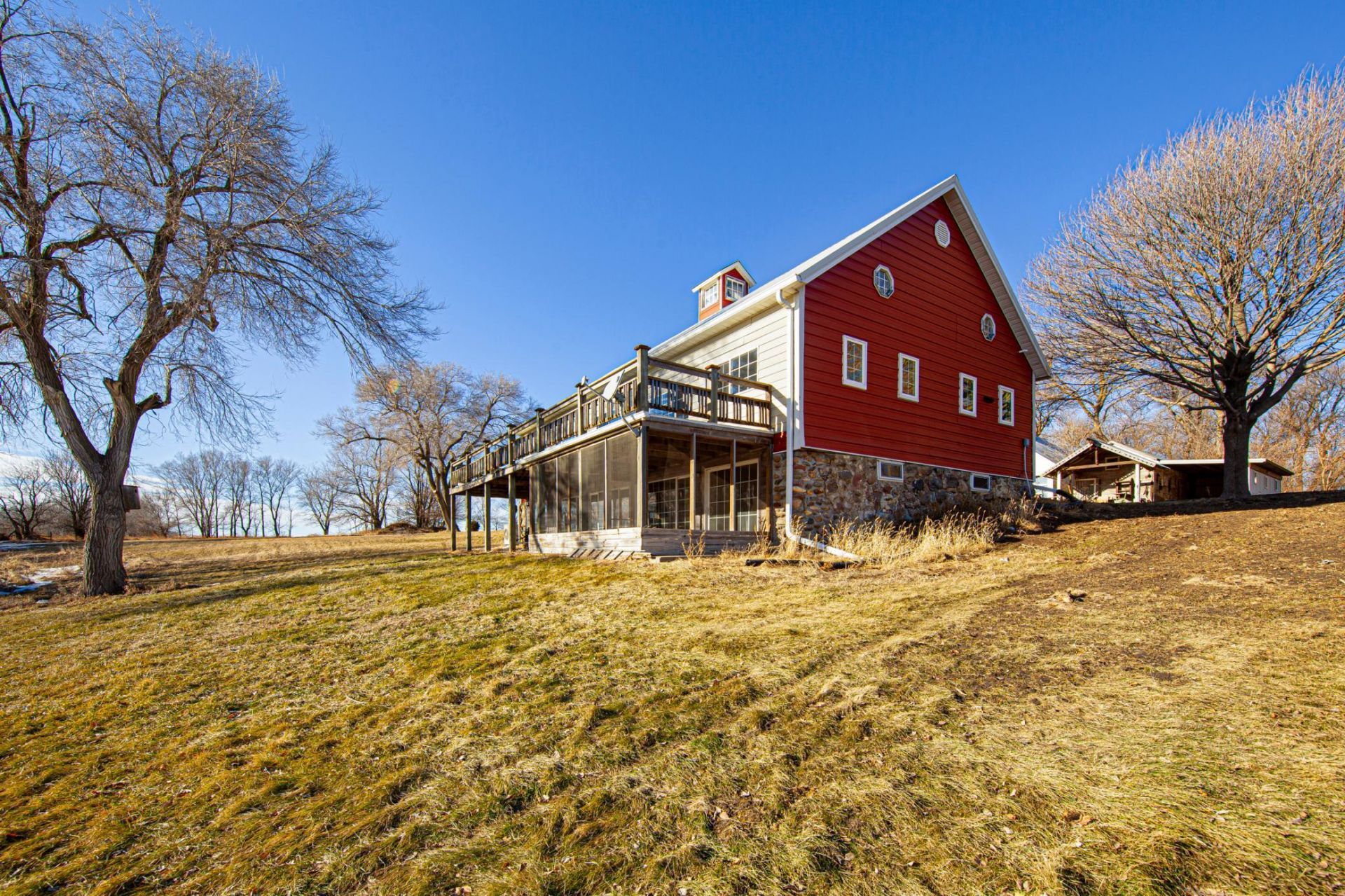 12141 Tripp Avenue, Fulda, MN 56131