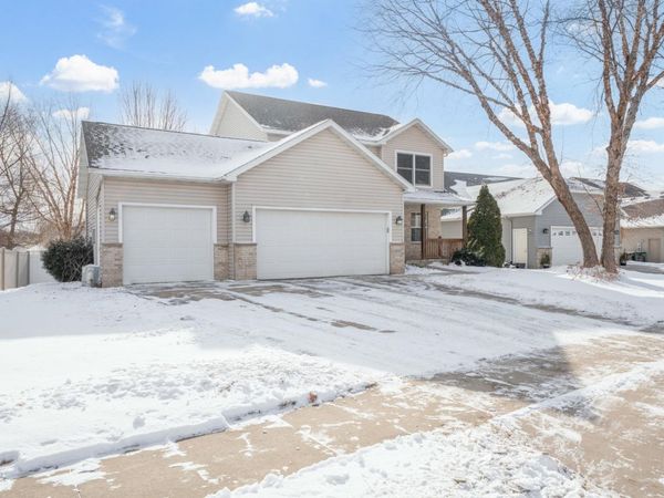 4636 White Pine Place NW, Rochester, MN 55901