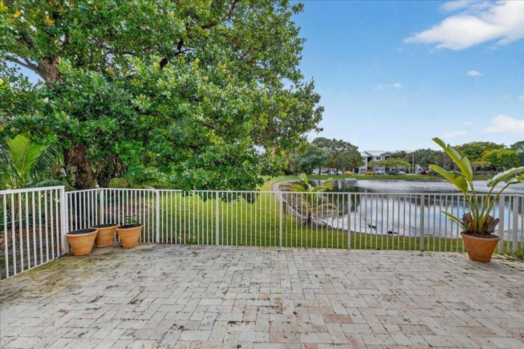 3544 Lakewood Place, Coconut Creek, FL 33073 Photo