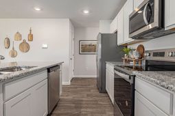 157 Homestead Way photo 4