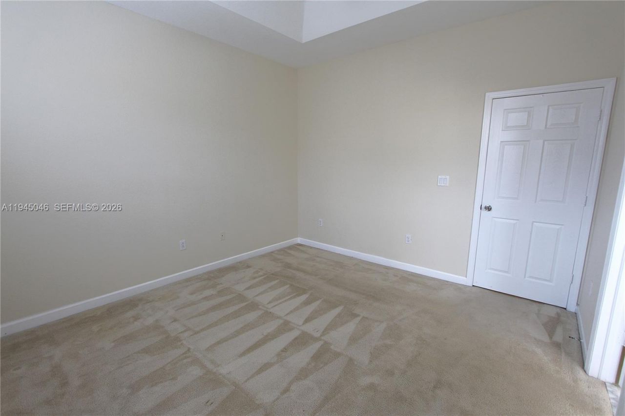 9274 SW 220th Ter, Unit 9274, Cutler Bay, FL 33190 Photo