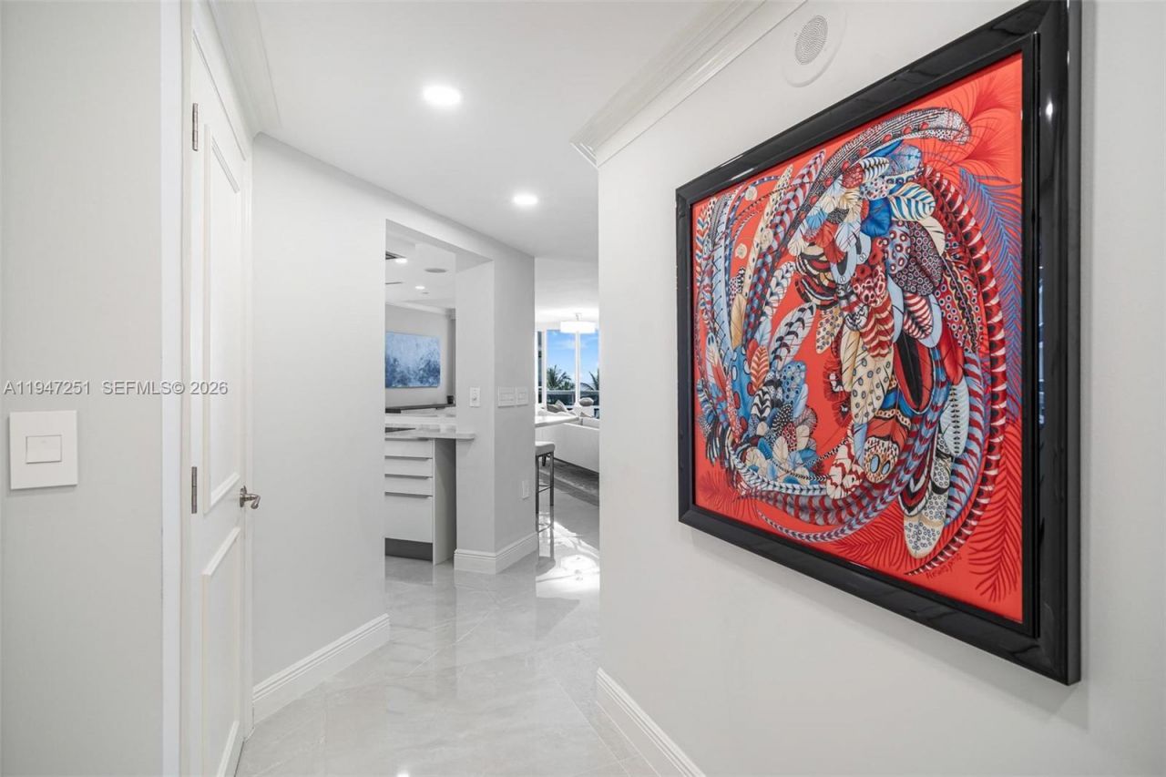 9559 Collins Ave, Unit S4-E, Surfside, FL 33154 Photo