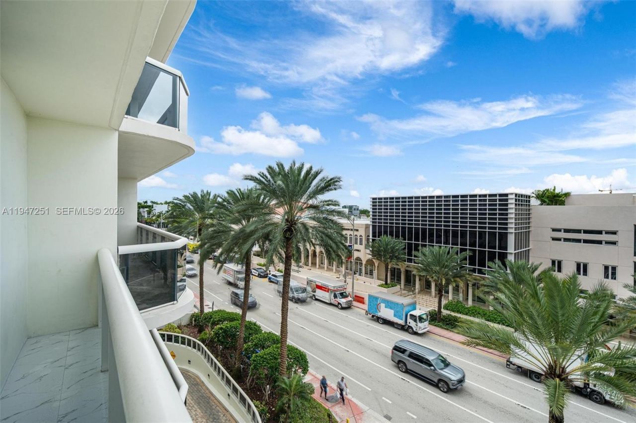 9559 Collins Ave, Unit S4-E, Surfside, FL 33154 Photo