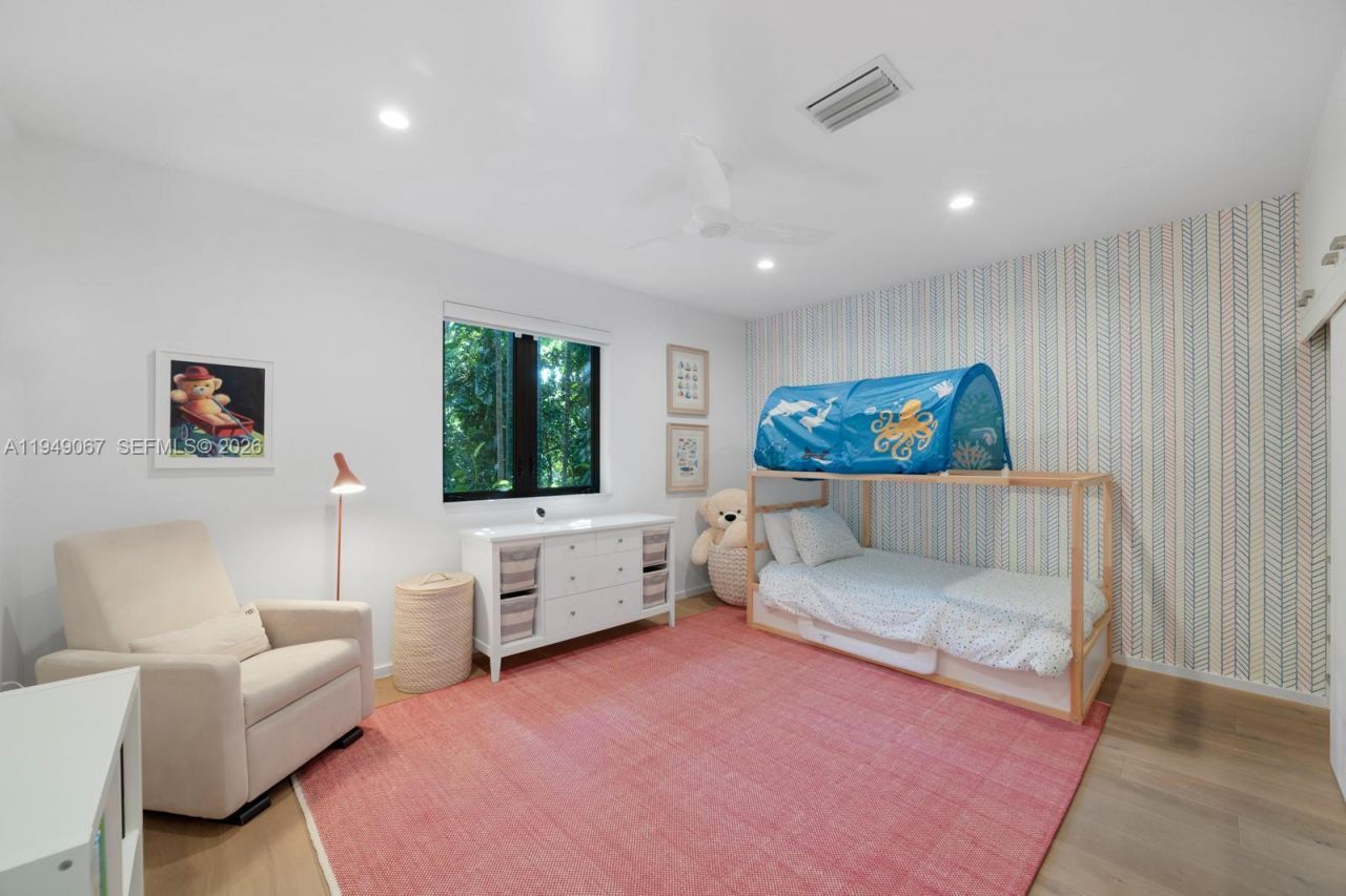 6840 Sunrise Pl , Coral Gables, FL 33133 Photo