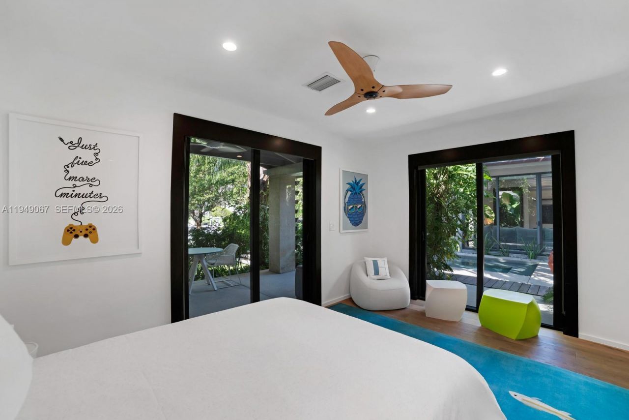 6840 Sunrise Pl , Coral Gables, FL 33133 Photo