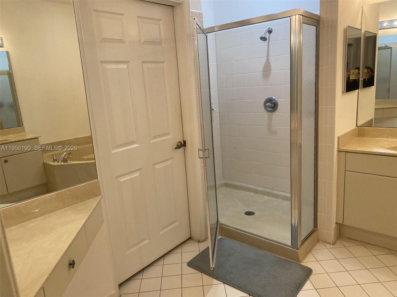 1659 Passion Vine Cir, Unit 18-4, Weston, FL 33326 Photo