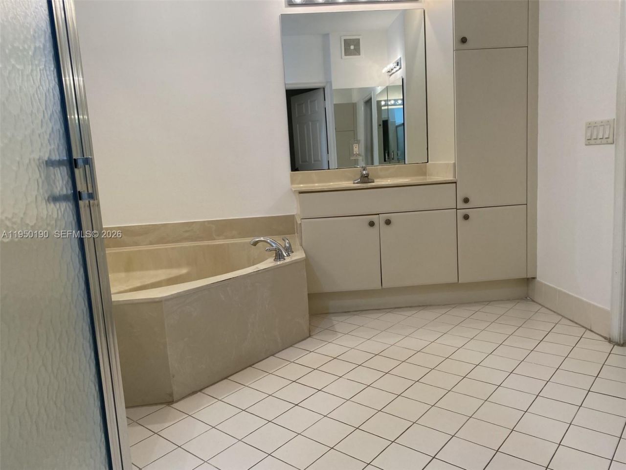 1659 Passion Vine Cir, Unit 18-4, Weston, FL 33326 Photo