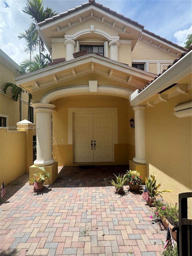 1659 Passion Vine Cir, Unit 18-4, Weston, FL 33326 Photo