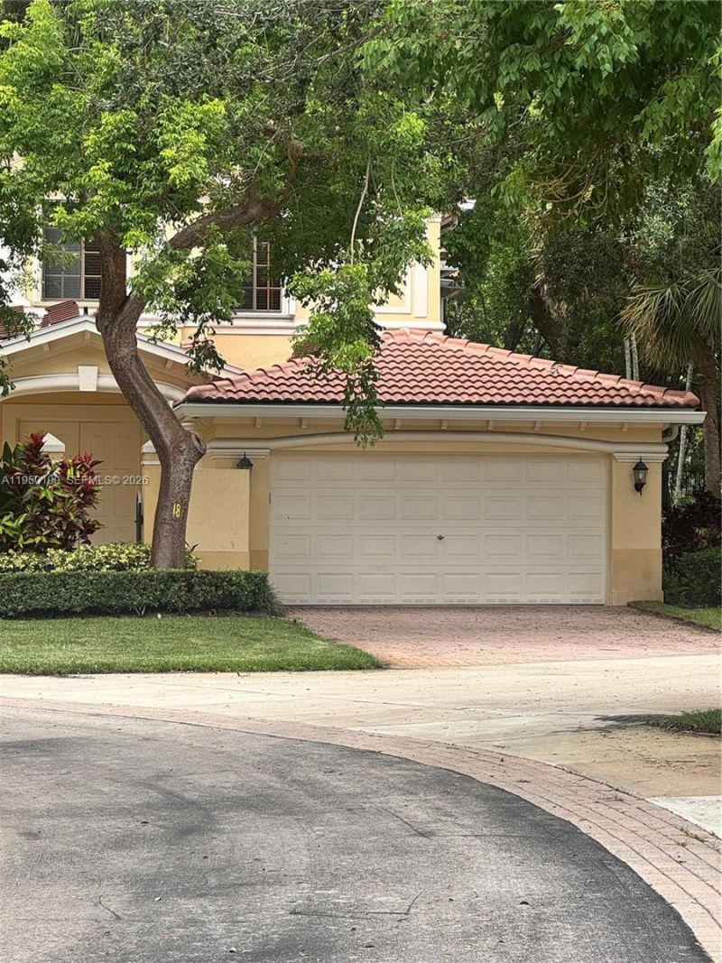 1659 Passion Vine Cir, Unit 18-4, Weston, FL 33326 Photo